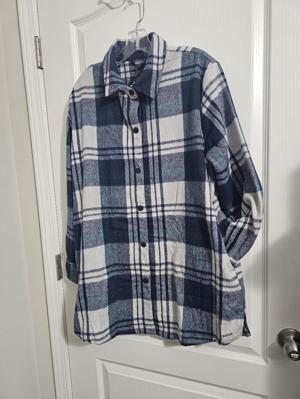 Eddie Bauer Boyfriend Shirt Jacket, Large Brand New